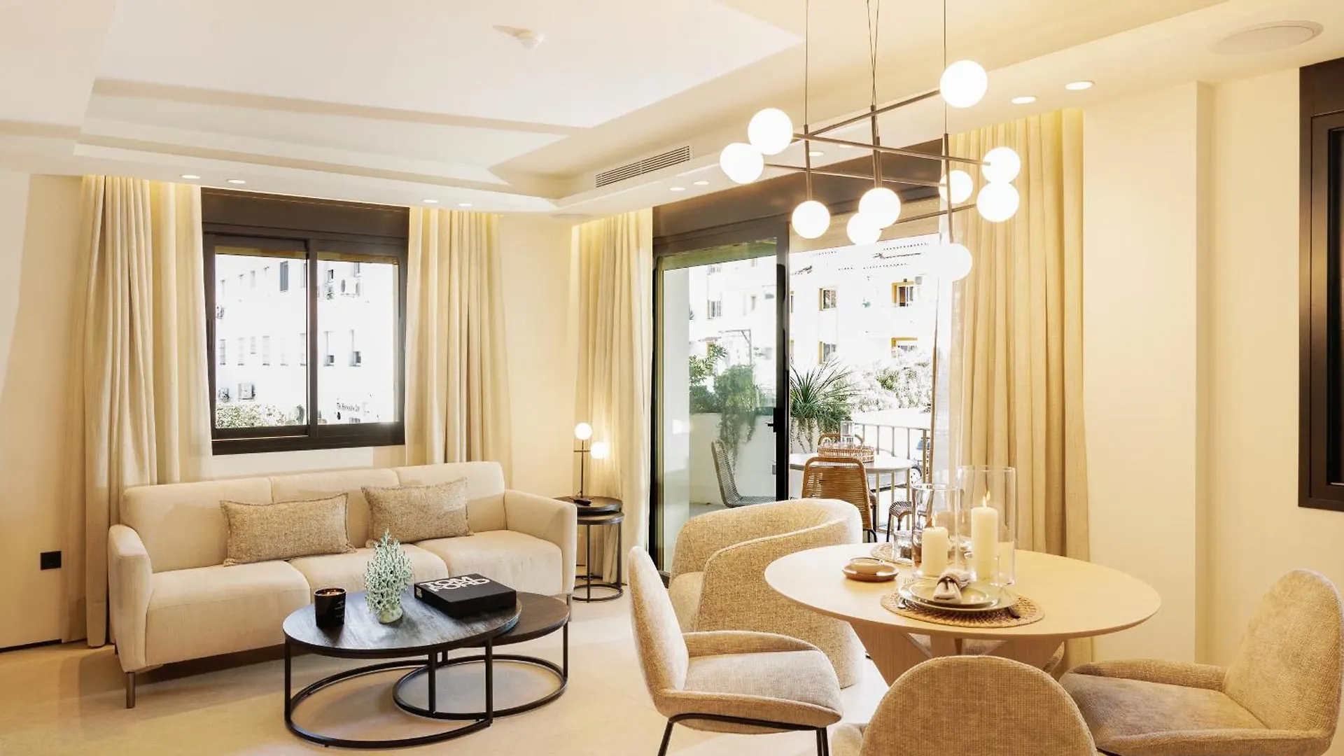 The Clover Boutique Suite Banus Marbella Apartament