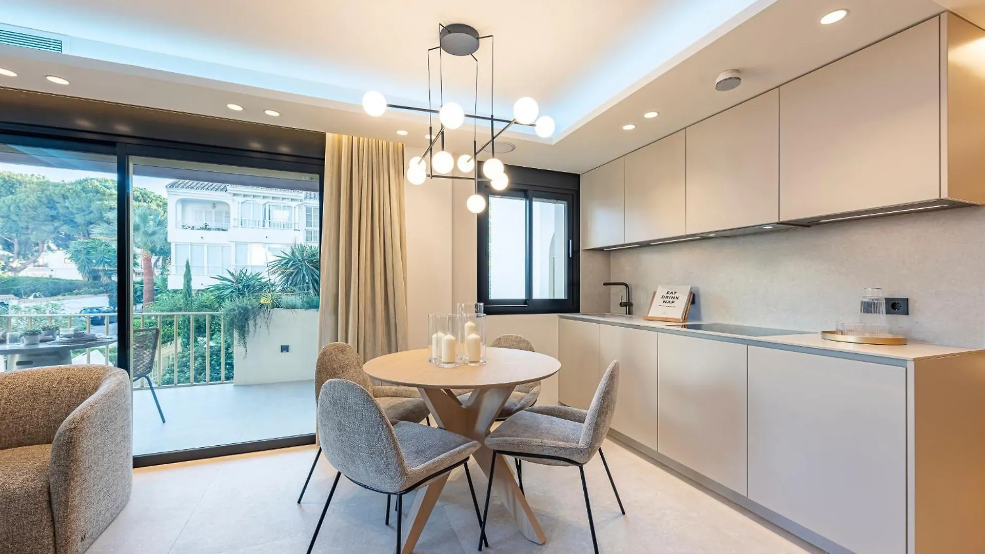The Clover Boutique Suite Banus Marbella 0*,  Hiszpania